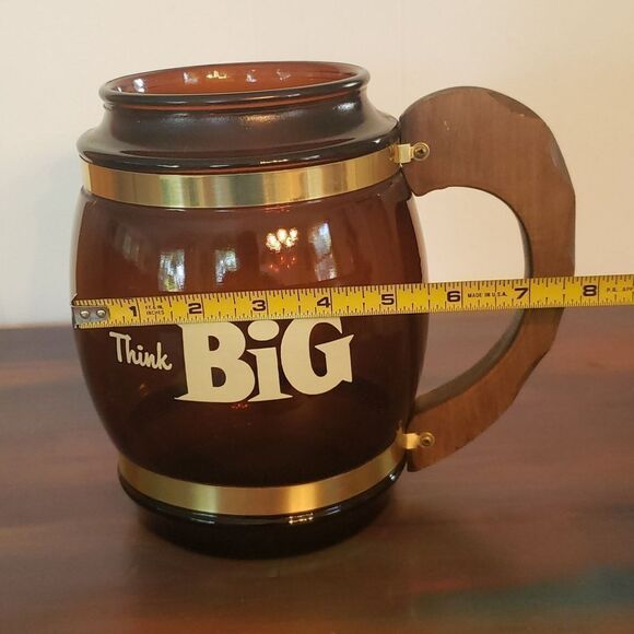 Vtg Giant Glass Beer Mug with Wooden Handle and Gold Colored Hardware 8" High! - Picture 6 of 7